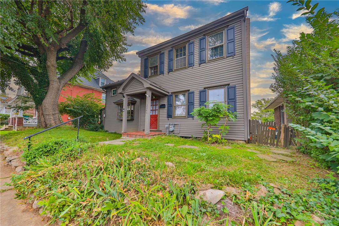 2046 Freemansburg Avenue