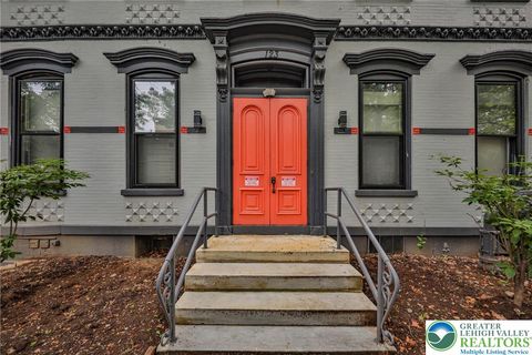 Apartment For Rent - 123 2nd Street #204<br/> Northampton County, Easton, PA 18042