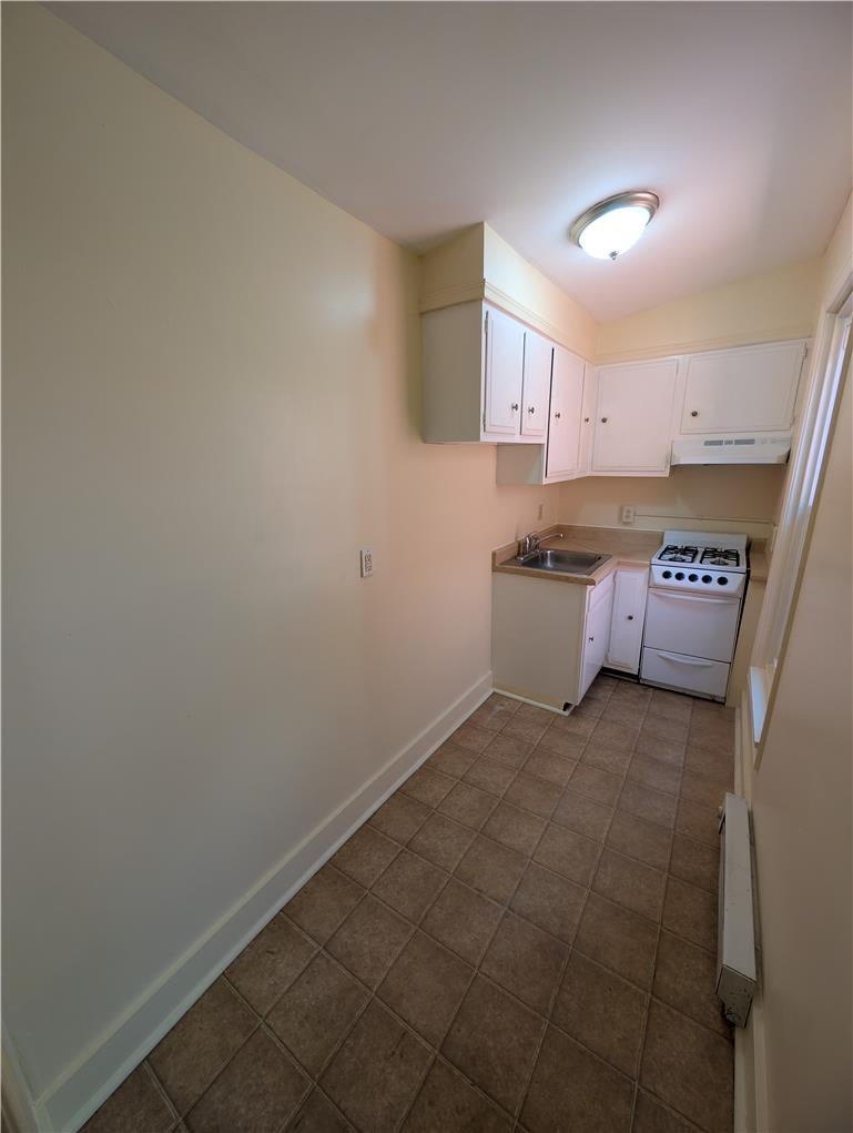 635 Linden Street Apt 2