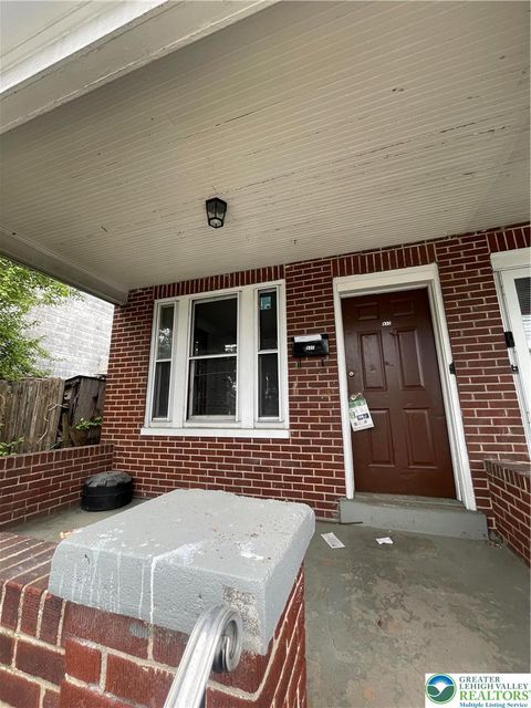 Photo of 932 N 6th Street, Allentown, PA 18102 (MLS # 777201)