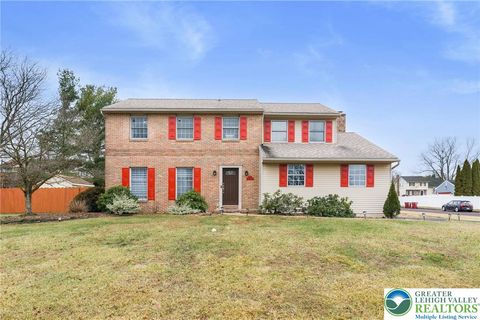 Photo of 402 Florentine Drive, Forks Twp, PA 18040 (MLS # 770834)
