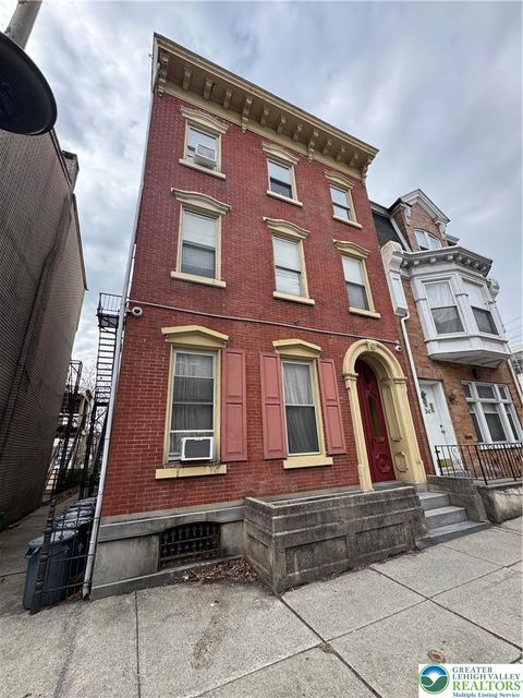 Photo of 36 S 10th Street #1R, Allentown, PA 18102 (MLS # 775832)