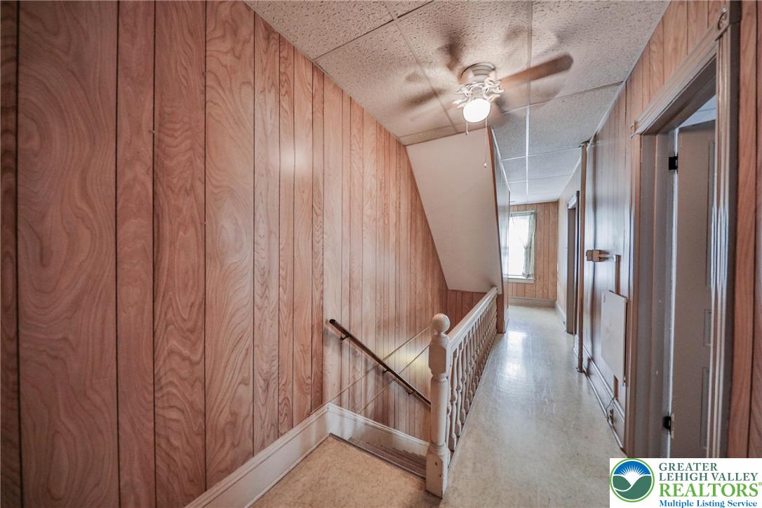 Easton, Pennsylvania 18042, United States, 5 Bedrooms Bedrooms, ,2 BathroomsBathrooms,Residential,Pending,202201