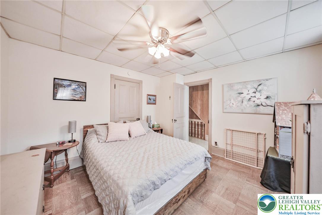 Easton, Pennsylvania 18042, United States, 5 Bedrooms Bedrooms, ,2 BathroomsBathrooms,Residential,Pending,202201