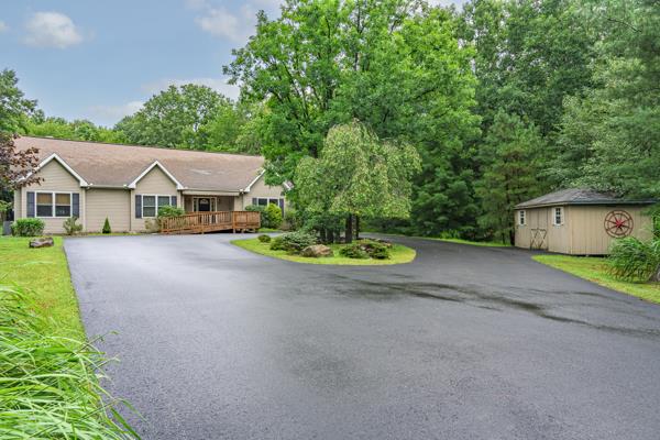 33 Bear Lane