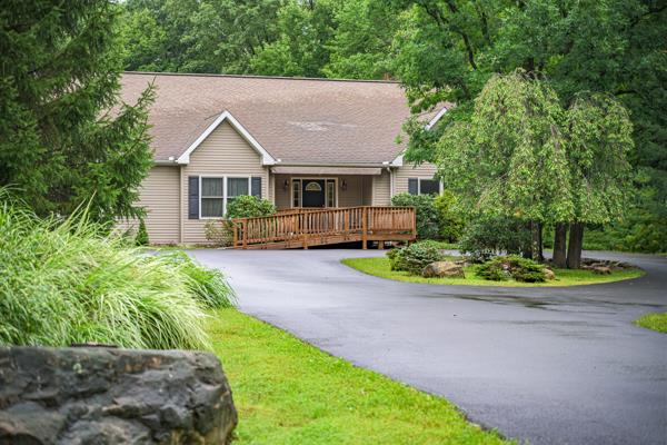 33 Bear Lane