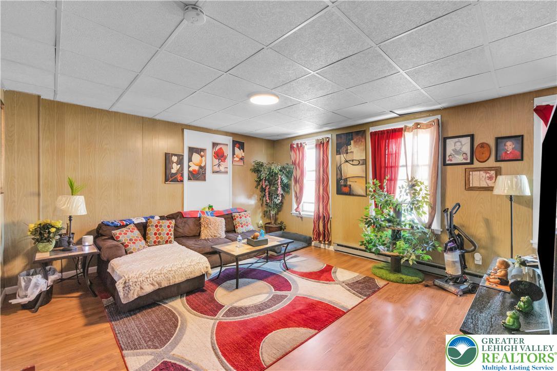 306 E Broad Street