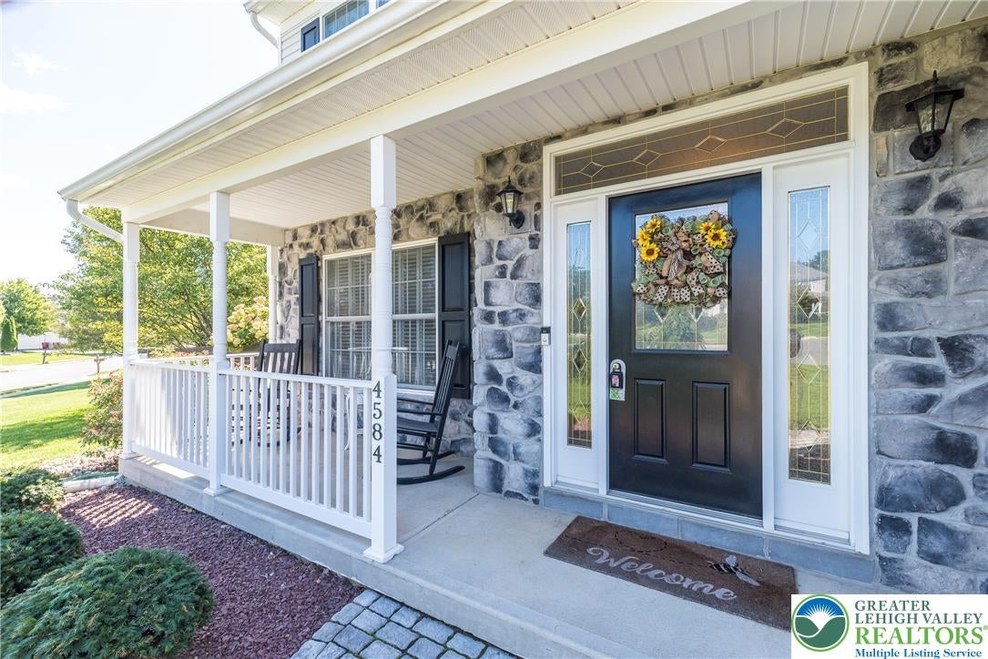 4584 Shadowstone Drive