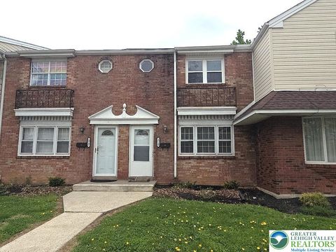 Photo of 1749 Schoenersville Road, Bethlehem, PA 18018 (MLS # 775296)