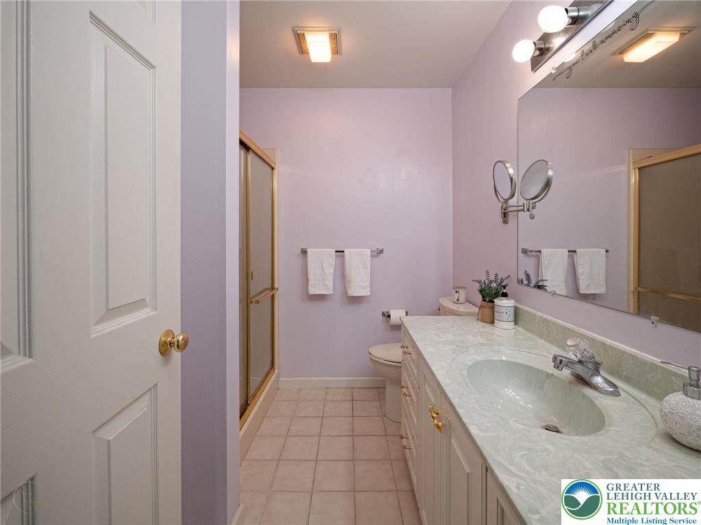 Muhlenberg Twp, Pennsylvania 19605, United States, 2 Bedrooms Bedrooms, ,2 BathroomsBathrooms,Residential,Active,244318