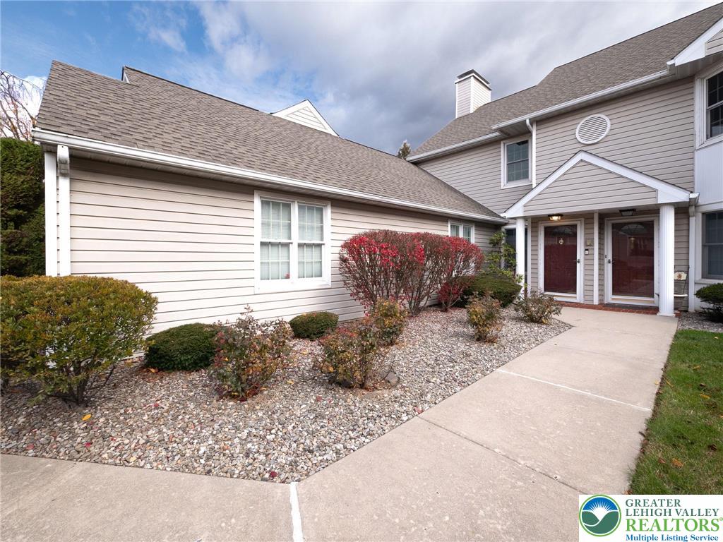 Muhlenberg Twp, Pennsylvania 19605, United States, 2 Bedrooms Bedrooms, ,2 BathroomsBathrooms,Residential,Active,244318