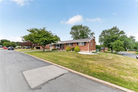 Photo of 7290 Heather Road, Macungie Boro, PA 18062 (MLS # 779294)