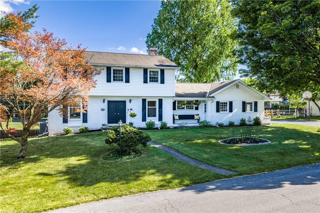 3146 Club Drive