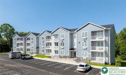 Photo of 948 N Front Street #B-5, Allentown, PA 18102 (MLS # 772322)