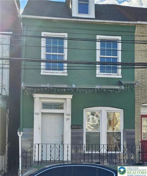 Photo of 30 N 2nd Street #2, Allentown, PA 18101 (MLS # 766714) Photo of 30 N 2nd Street #2, Allentown, PA 18101 (MLS # 766714)
