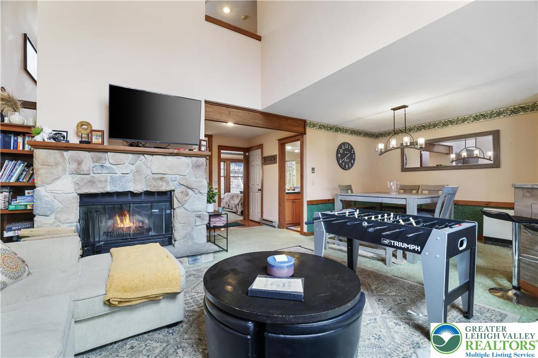 426 Oak Court