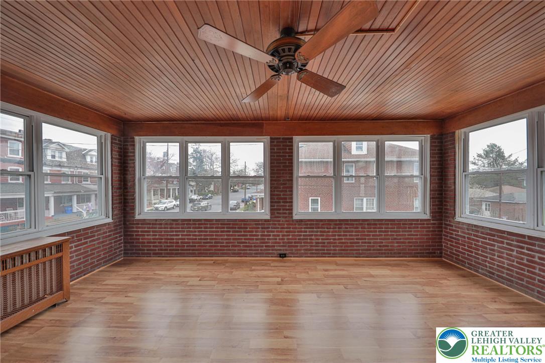 300 Locust Street