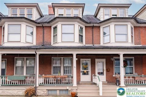 Photo of 42 E Wall Street, Bethlehem, PA 18018 (MLS # 772861)