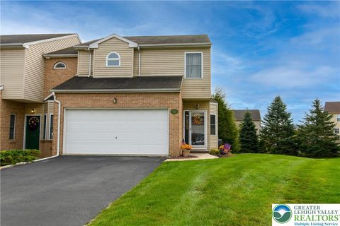 Photo of 1328 Adams Street, Allen Twp, PA 18067 (MLS # 766885) Photo of 1328 Adams Street, Allen Twp, PA 18067 (MLS # 766885)