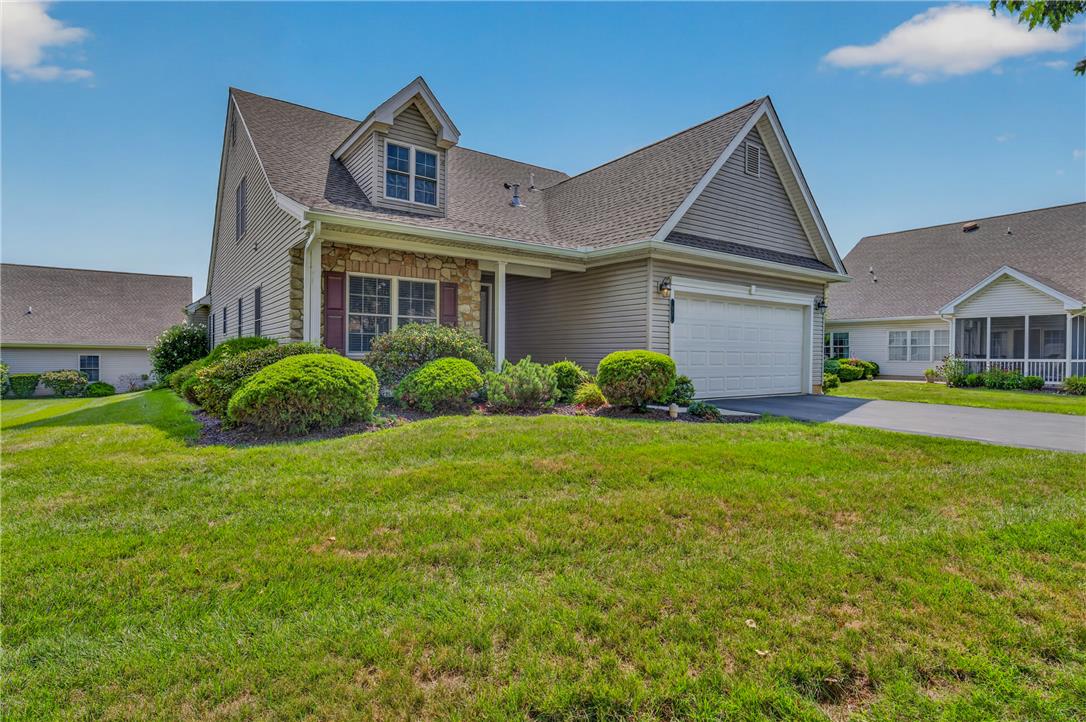51 Glenmoor Circle N