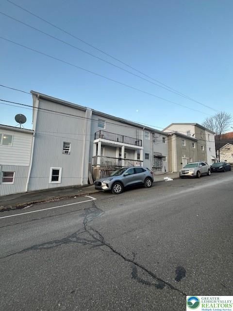 Photo of 1 W Garibaldi Avenue #4, Nesquehoning Boro, PA 18240 (MLS # 771736)