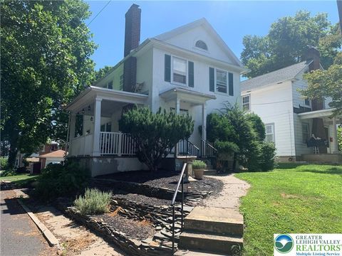 Photo of 525 N Leh St, Allentown, PA 18104 (MLS # 765900)