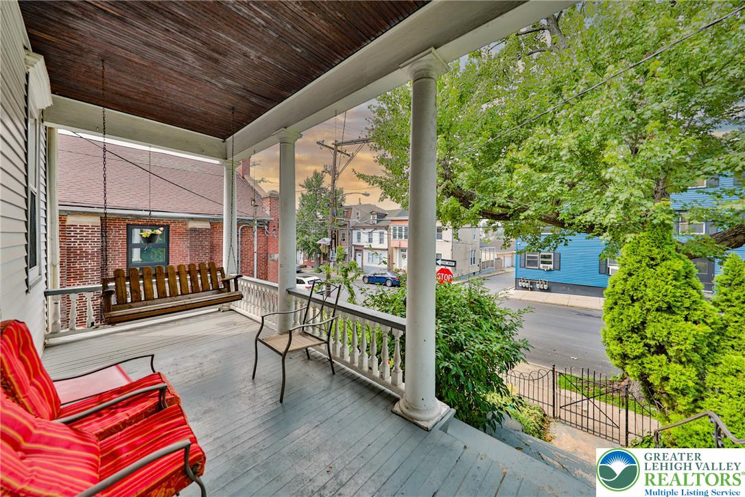 820 Ferry Street