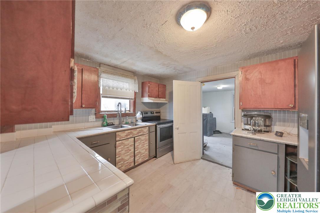 1291 Seidersville Road