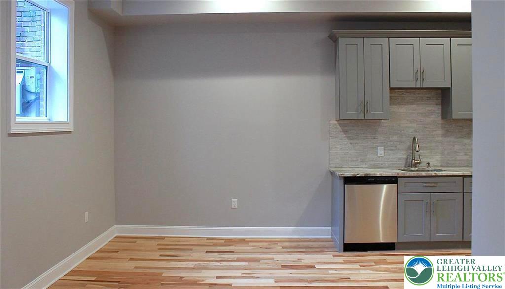 315 Northampton Street 1