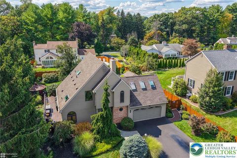 2821 Center Street Bethlehem City PA 18017