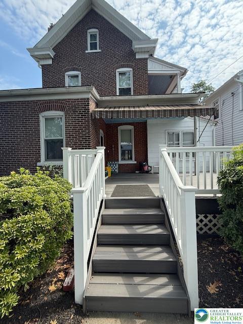 Slatington Boro, Pennsylvania 18080, United States, 5 Bedrooms Bedrooms, ,1 BathroomBathrooms,Residential,Active,192409