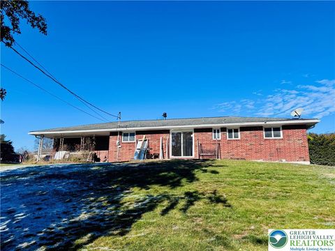 Photo of 944 E Federal Street, Salisbury Twp, PA 18103 (MLS # 768972)