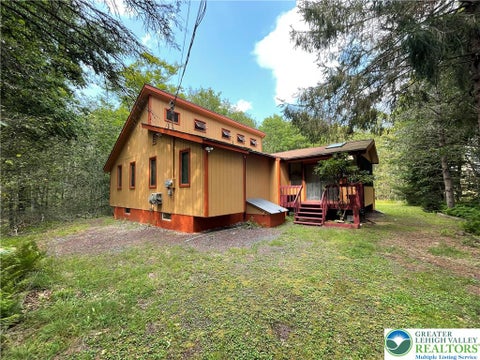 Homes For Sale - 180 Delbert Drive<br/> Covington Twp, PA 18424