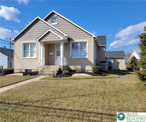 Photo of 712 Chestnut Street, Coplay Boro, PA 18037 (MLS # 774565)