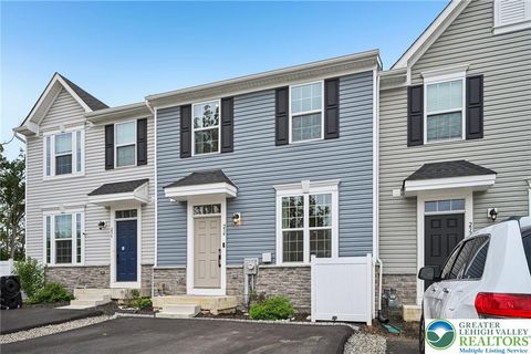 Photo of 234 Ashton Court, Catasauqua Boro, PA 18032 (MLS # 763135) Photo of 234 Ashton Court, Catasauqua Boro, PA 18032 (MLS # 763135)