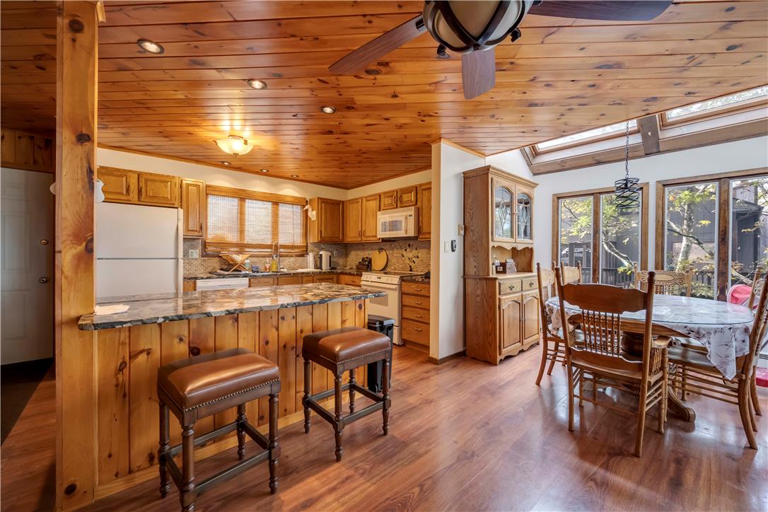 262 Overlook Way