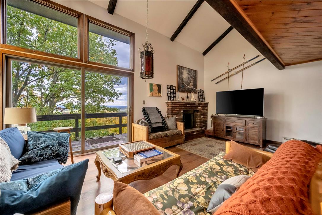 262 Overlook Way
