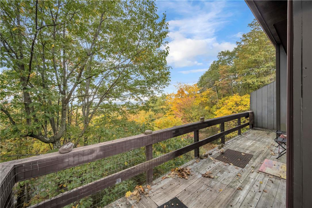 262 Overlook Way