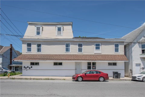 Apartment For Rent - 149 W Ridge Street #3A<br/> Lansford, PA 18232