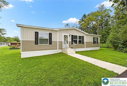 Photo of 5742 Memorial Road, Heidelberg Twp, PA 18053 (MLS # 763232) Photo of 5742 Memorial Road, Heidelberg Twp, PA 18053 (MLS # 763232)