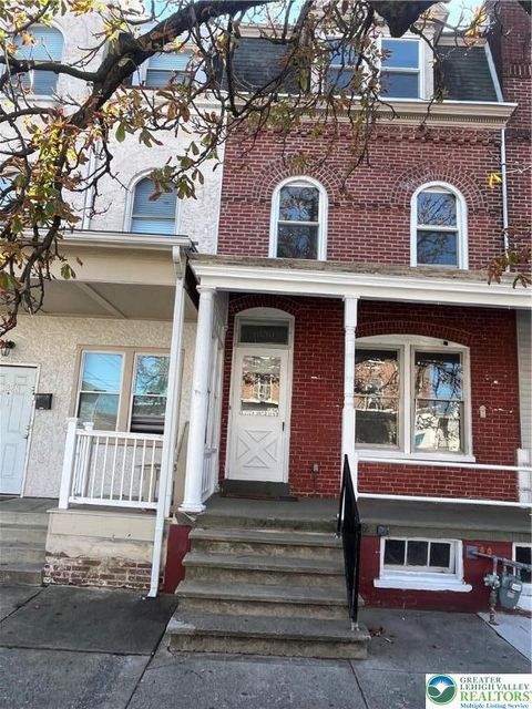 Photo of 1330 W Chew Street, Allentown, PA 18102 (MLS # 765199) Photo of 1330 W Chew Street, Allentown, PA 18102 (MLS # 765199)