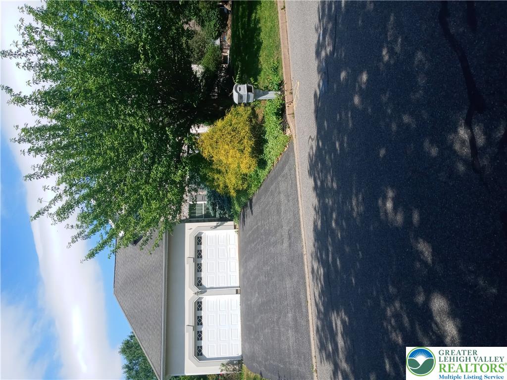 1560 Deer Path Road
