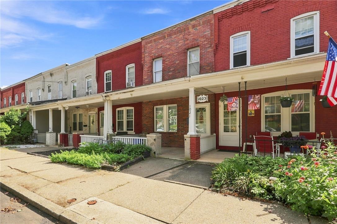 1021 Spring