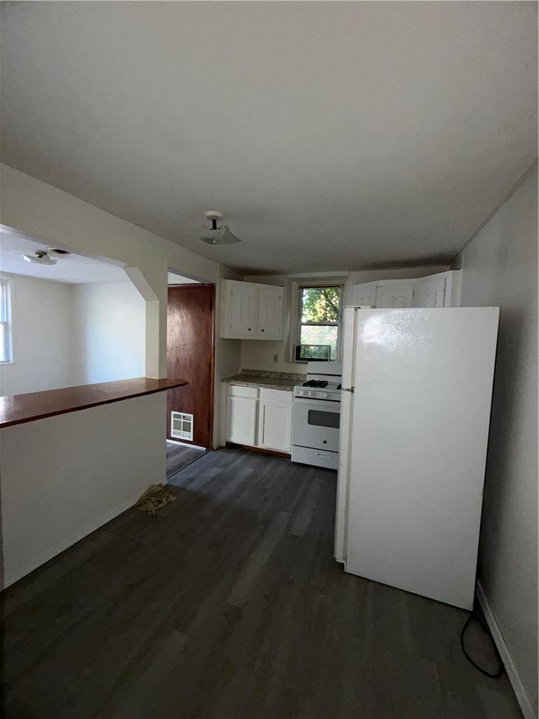 1218 Mechanic Street 1