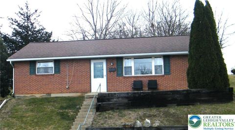 Photo of 1392 New Holland Road, Reading, PA 19607 (MLS # 772864)