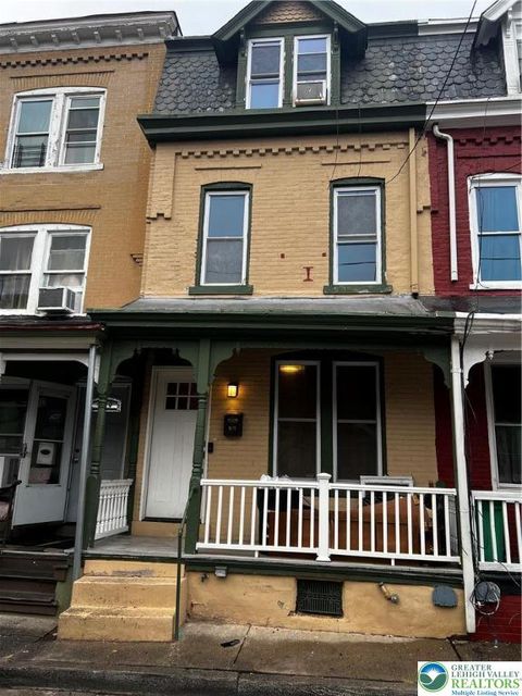 Photo of 131 N Poplar Street, Allentown, PA 18102 (MLS # 765134) Photo of 131 N Poplar Street, Allentown, PA 18102 (MLS # 765134)