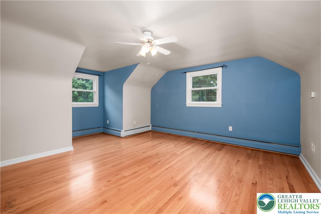 Salisbury Twp, Pennsylvania 18103, United States, 4 Bedrooms Bedrooms, ,3 BathroomsBathrooms,Residential,Pending,156663