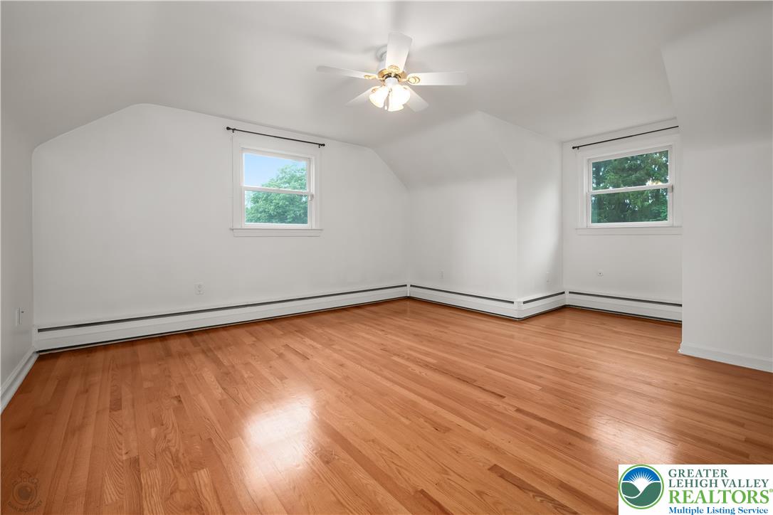 Salisbury Twp, Pennsylvania 18103, United States, 4 Bedrooms Bedrooms, ,3 BathroomsBathrooms,Residential,Pending,156663