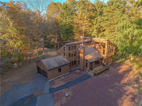 Homes For Sale - 10 Ace Lane<br/> Monroe County, Smithfield Twp, PA 18301