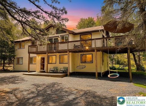 Photo of 177 Elmwood Drive, Tunkhannock Twp, PA 18210 (MLS # 772321)